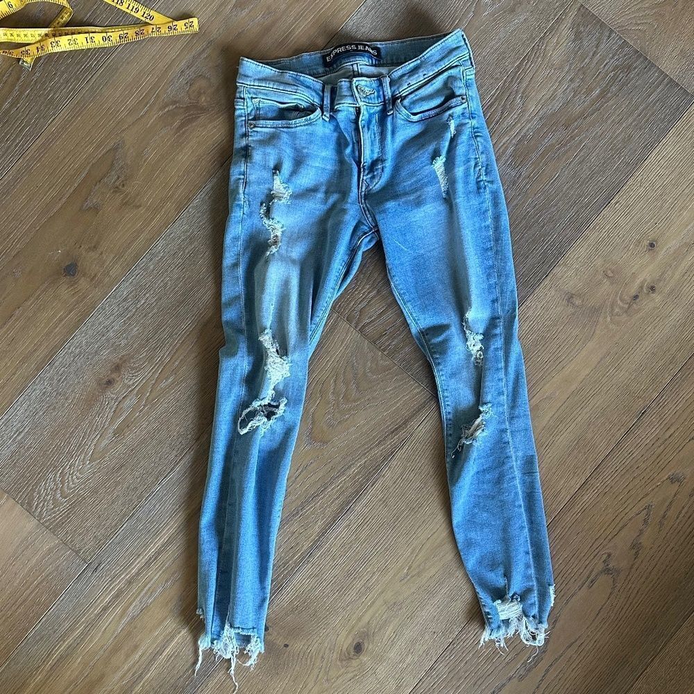 Express Ultimate Stretch Mid Rise Ankle Legging Jean Size 4 - Picture 4 of 10